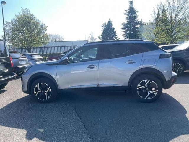 Peugeot 2008 image 2