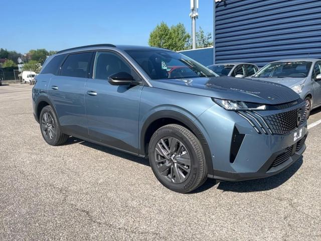 Peugeot 5008 image 2