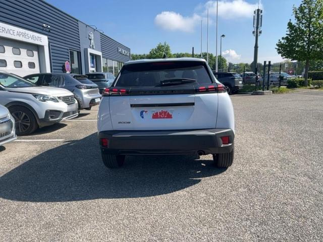 Peugeot 2008 image 4