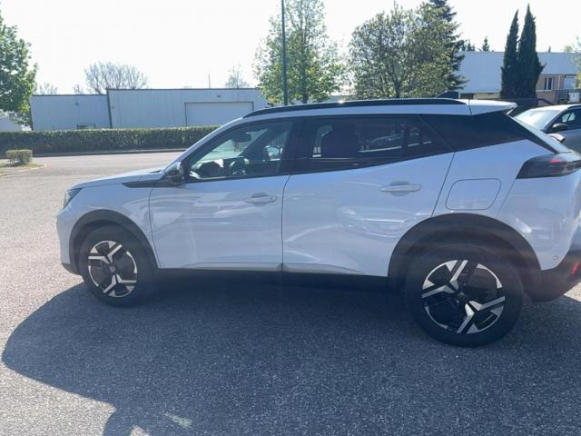 Peugeot 2008 image 7