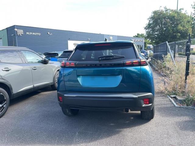 Peugeot 2008 image 2