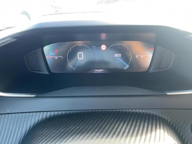 Peugeot 2008 image 7