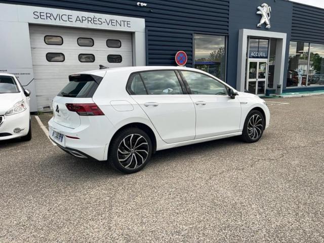 Volkswagen Golf image 8