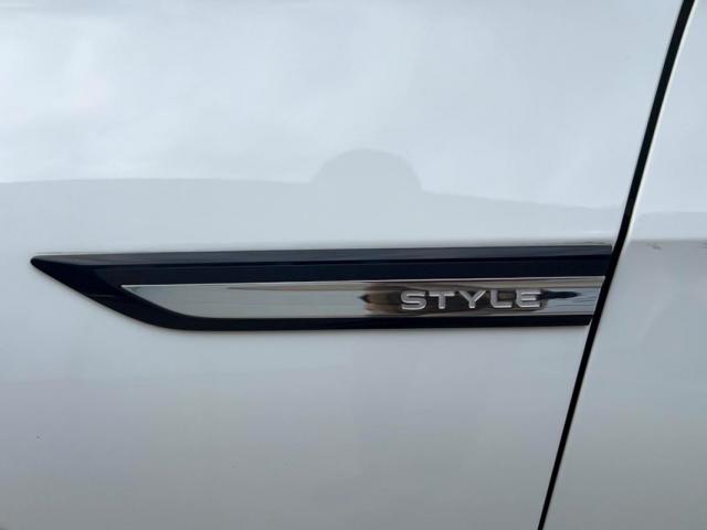 Volkswagen Golf image 1
