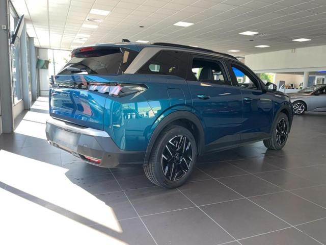 Peugeot 5008 image 2