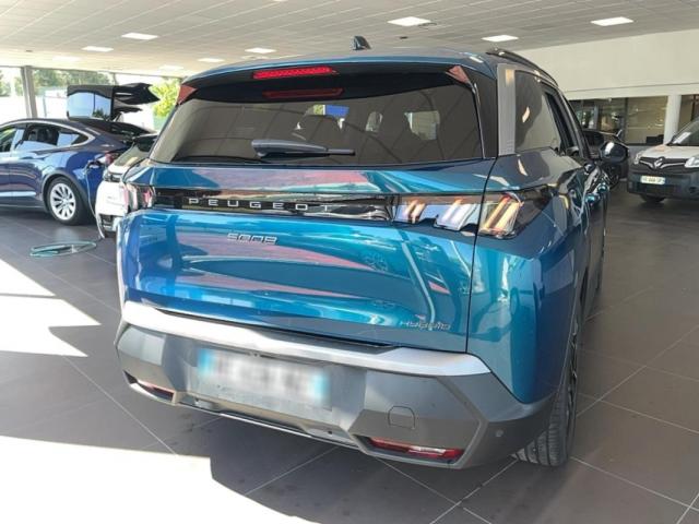 Peugeot 5008 image 1