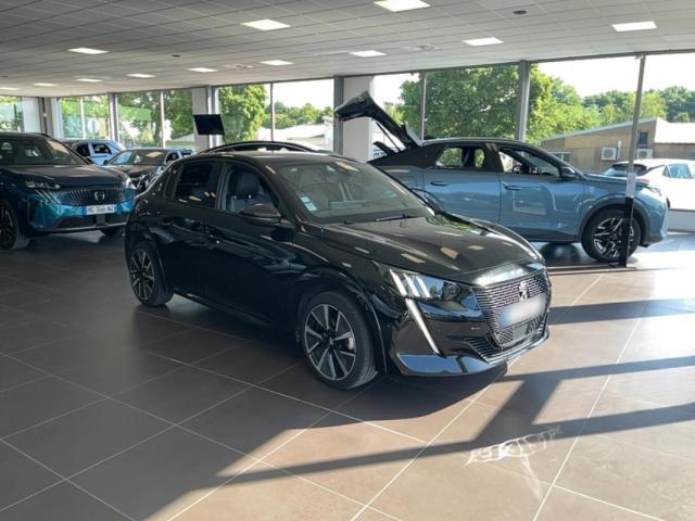 Peugeot E-208 image 7
