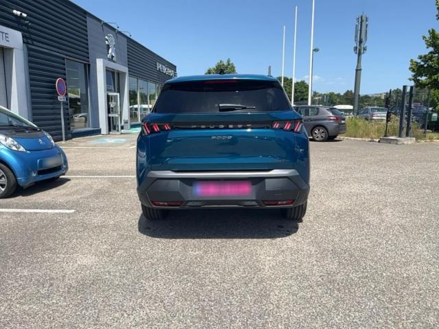 Peugeot 5008 image 2