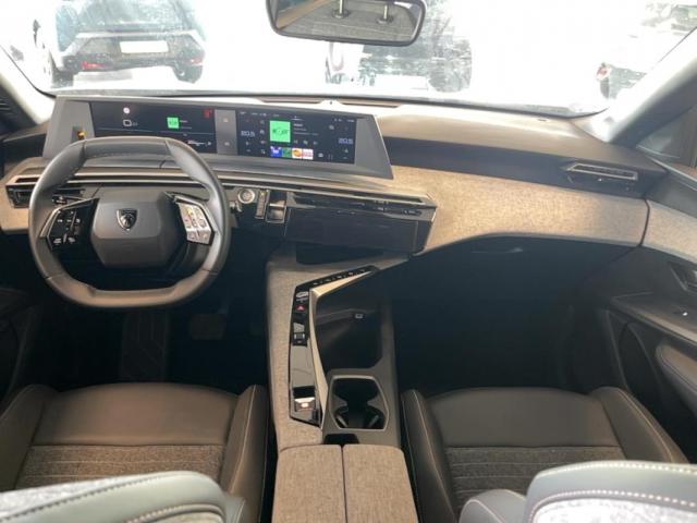 Peugeot 3008 image 3