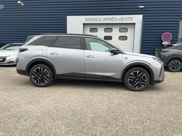 Peugeot 5008 image 2