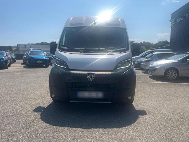Peugeot Boxer image 1