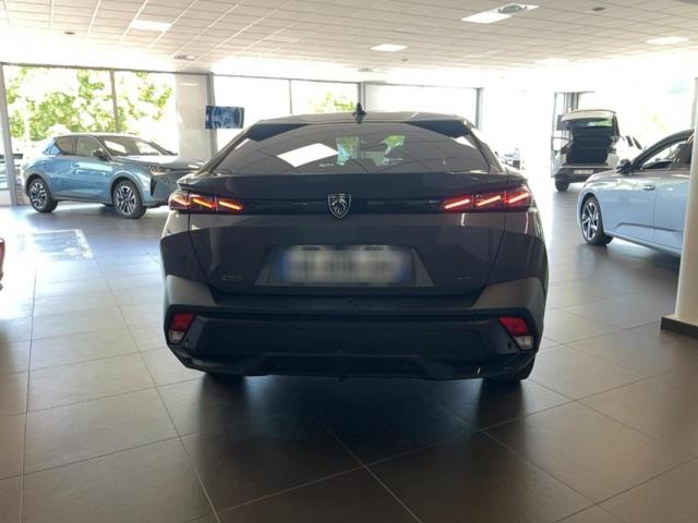 Peugeot 408 image 3