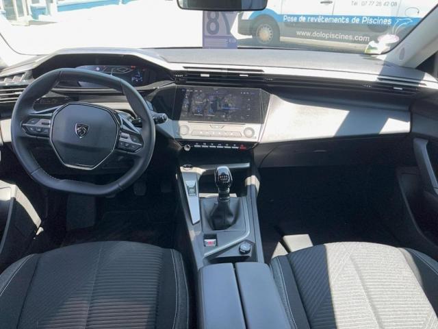 Peugeot 308 image 8