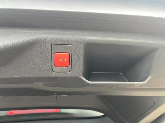 Peugeot 5008 image 3