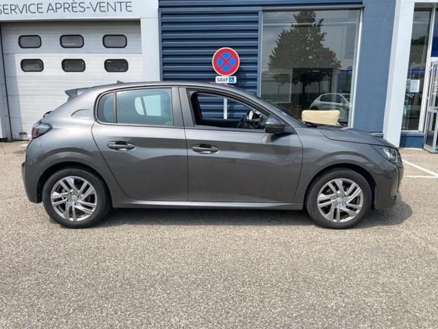 Peugeot 208 image 9