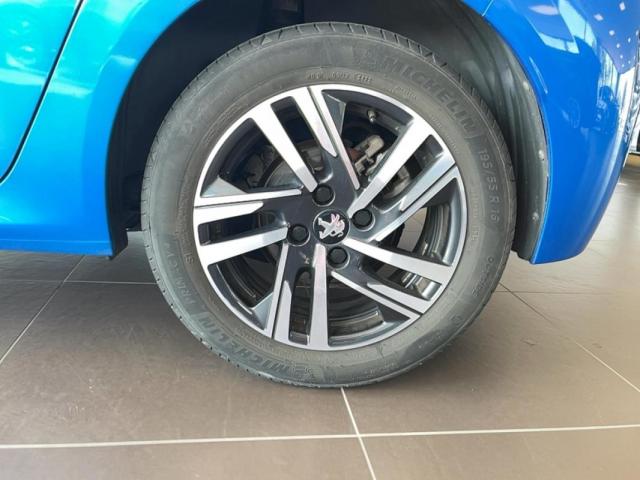 Peugeot 208 image 6