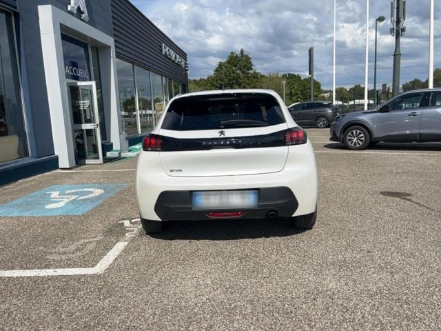 Peugeot 208 image 5