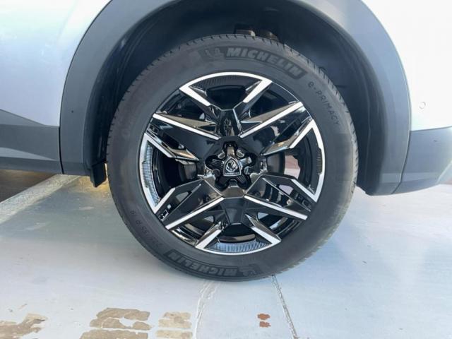 Peugeot 3008 image 6