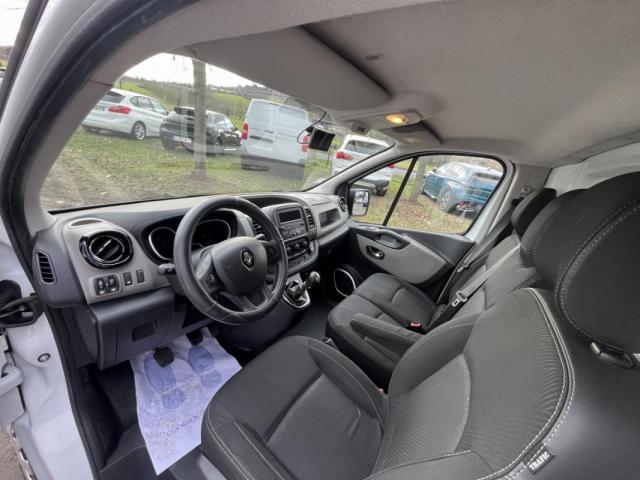 Renault Trafic image 7