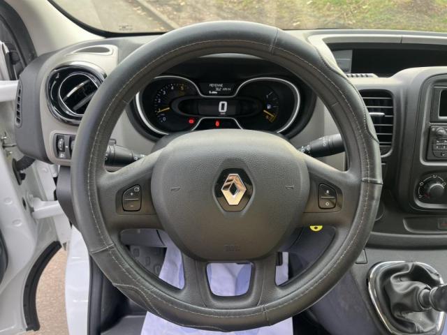 Renault Trafic image 6