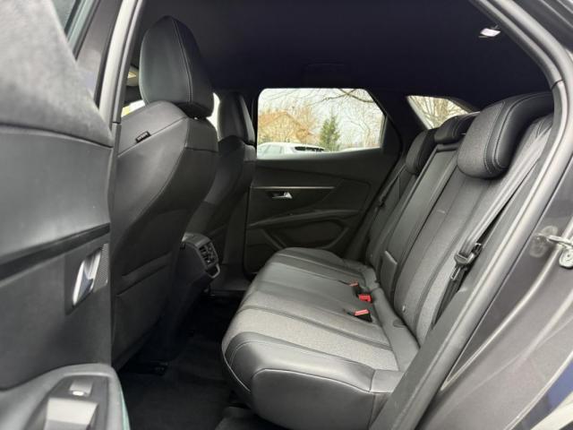Peugeot 3008 image 8