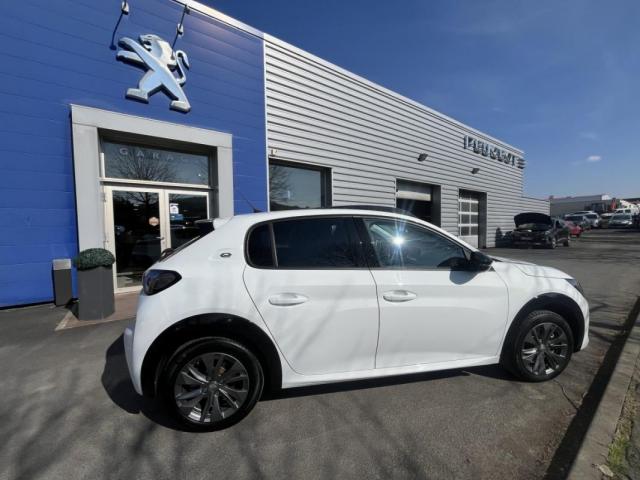 Peugeot E-208 image 3