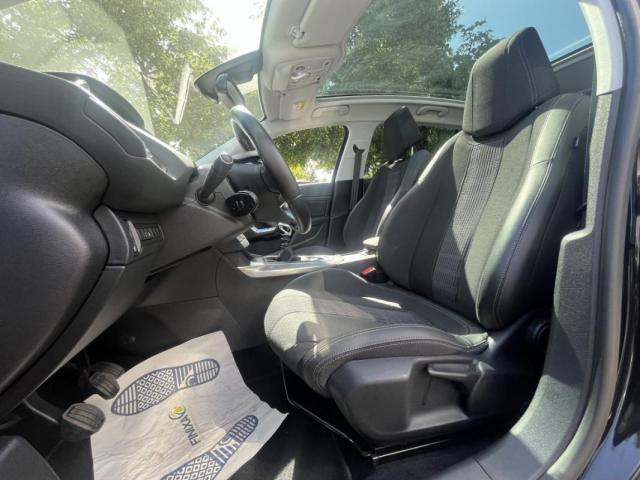 Peugeot 308 image 5
