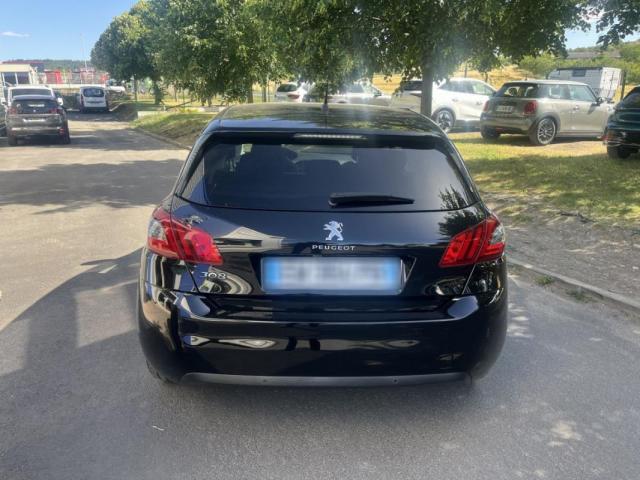 Peugeot 308 image 6