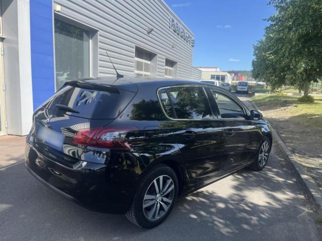 Peugeot 308 image 9