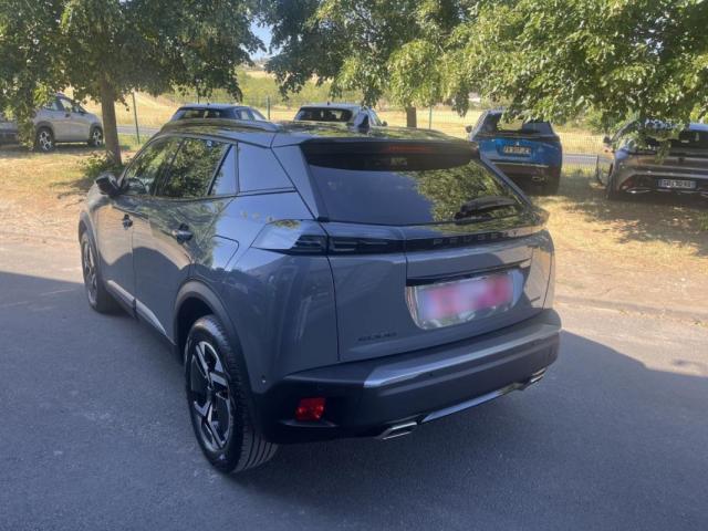 Peugeot 2008 image 6