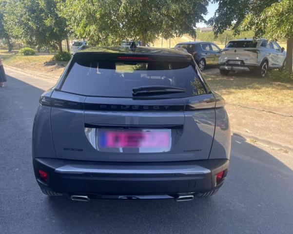 Peugeot 2008 image 9