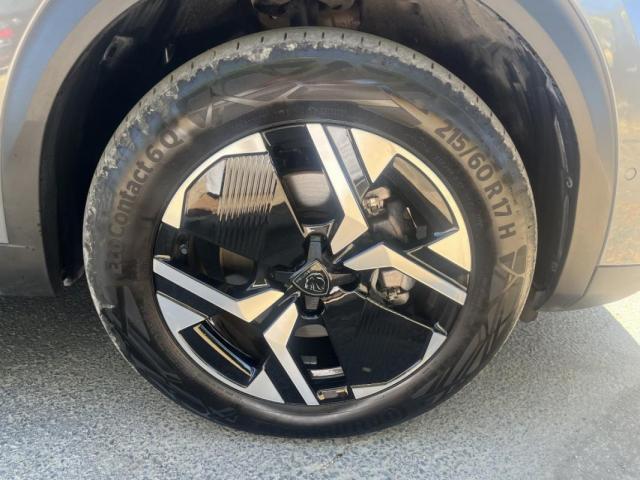 Peugeot 2008 image 2