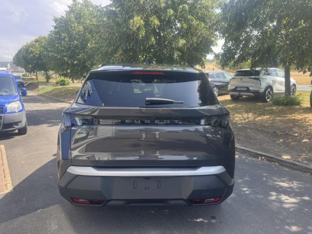 Peugeot 5008 image 4