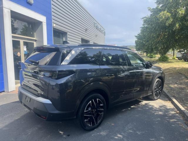 Peugeot 5008 image 1