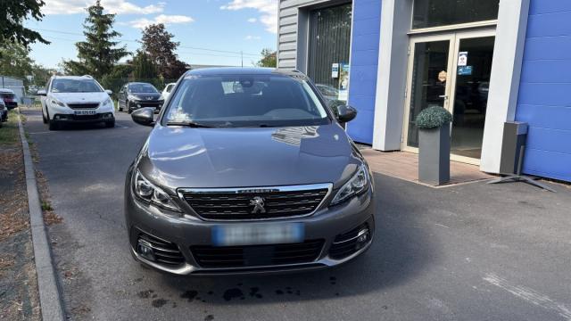 Peugeot 308 image 6