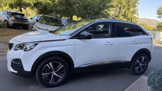 Peugeot 3008 image 9