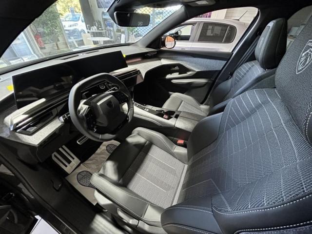 Peugeot 3008 image 3