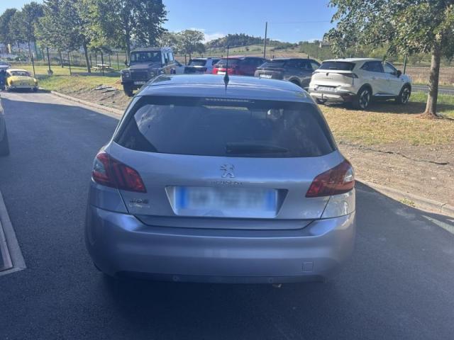 Peugeot 308 image 5