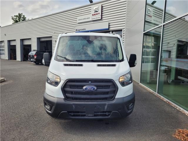 Ford Transit image 6
