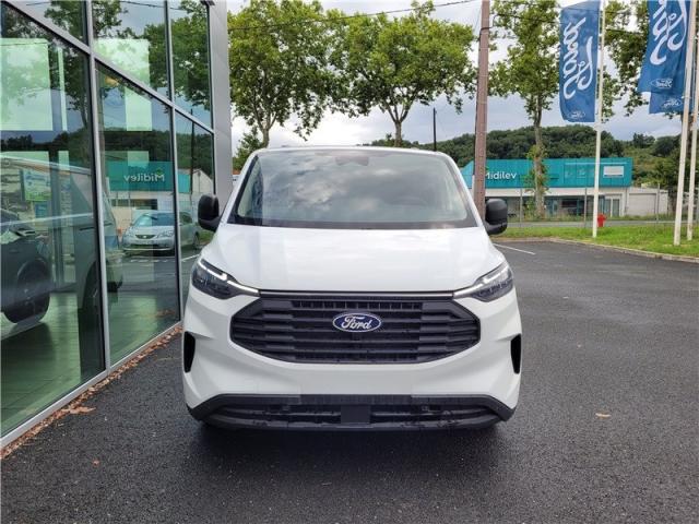 Ford Transit Custom image 4