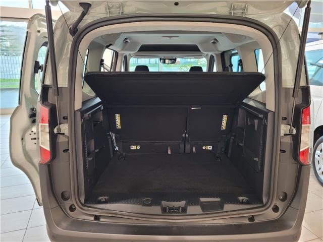Ford Tourneo image 3