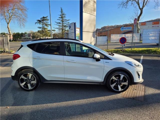 Ford Fiesta image 2