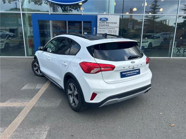 Ford Focus image 6