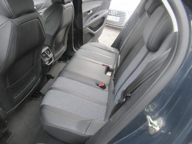 Peugeot 3008 image 6