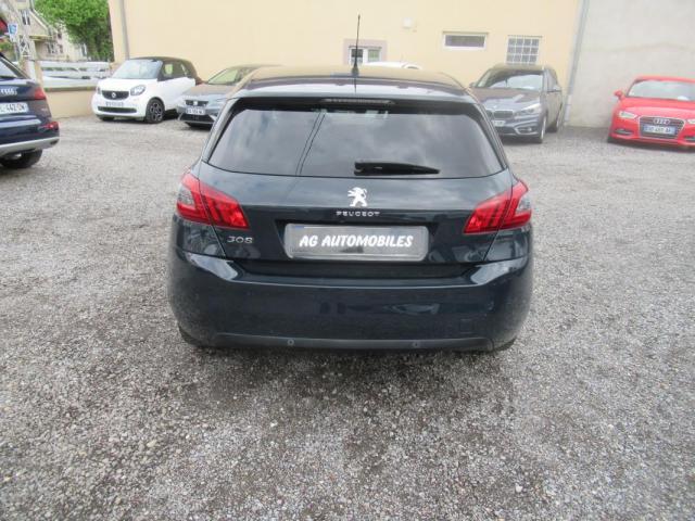 Peugeot 308 image 8