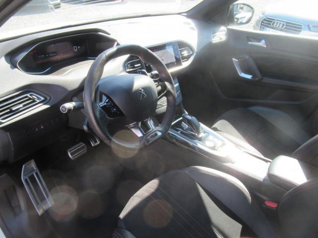 Peugeot 308 image 2
