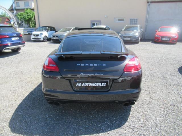 Porsche Panamera image 6
