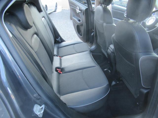 Fiat 500x image 8