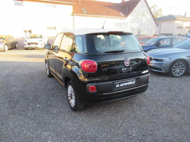 Fiat 500l image 2