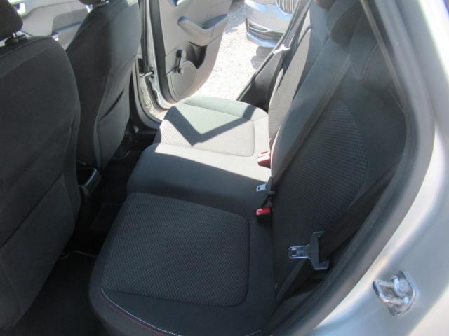 Ford Fiesta image 3